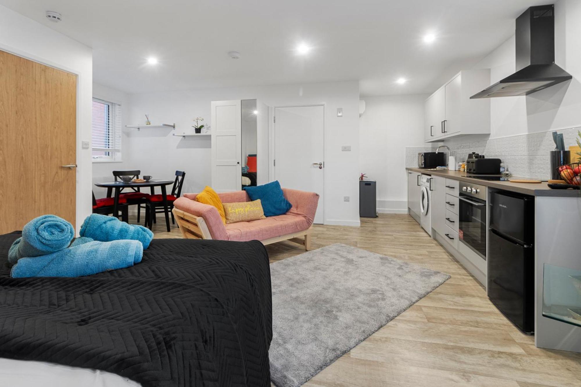 Exeter City Centre Apartments Riley Apartment Buitenkant foto